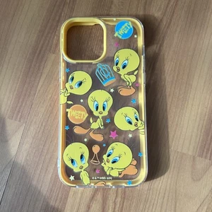 Looney Tunes Tweety Print Silicone Case - Picture 1 of 2