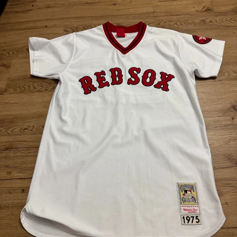 Boston Red Sox #27 Carlton Fisk 1975 Mitchell Ness Cooperstown Size 44 Large L - Image 1 of 4