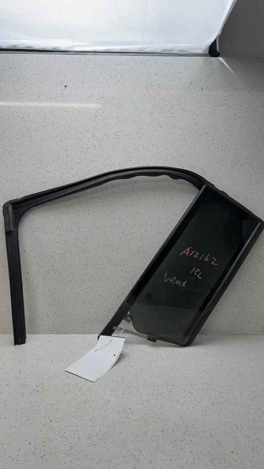 2009-2019 Ford FORD FLEX Left Rear Vent Glass/window Foto 1 de 4