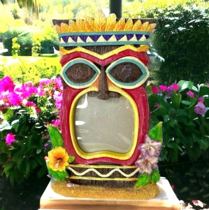 Tiki Bar Photo Picture Frame Statues Holds 3.5 x 3.5  Photo Floral Vintage - Picture 1 of 8
