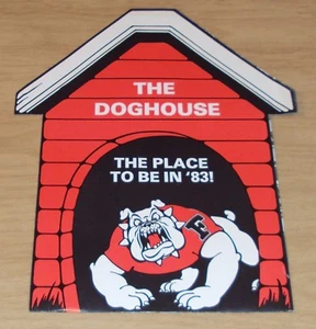 'The Doghouse' Bulldog Stadium 1983 ~ Folleto único de fútbol del estado de Fresno ~ - Imagen 1 de 4
