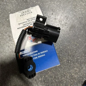 Carquest Premium Throttle Sensor ECC1334 Fits Ford Lincoln - Picture 1 of 3