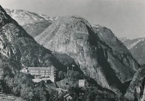 STALHEIM c. 1950 - Noerodalen Hôtel Panorama Norvège - P 2030 - Foto 1 di 2