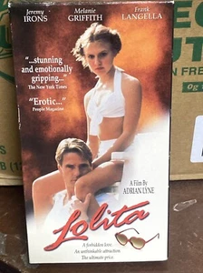 Lolita VHS New Sealed 1999 Trimark Jeremy Irons - Picture 1 of 2
