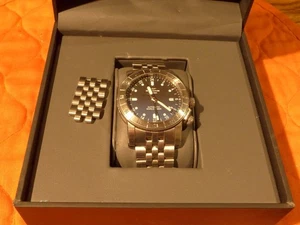 Glycine Airman GMT Automatic 41mm GL0064n with Glycine Bracelet serviced - Picture 1 of 19