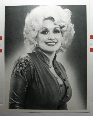 DOLLY PARTON  Original Print 8"x10" Photo Cover