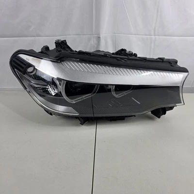 🐻 BMW 5 Series G30, G31 LED Headlight RIGHT OEM GENUINE 8499112 - Bild 1 von 4