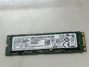 SAMSUNG PM871a MZ-NLN512HMJP--000L7 SSD 512GB M.2 2280 SATA NGFF 6Gb/s SSD - Imagen 1 de 8