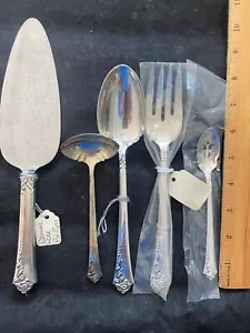 DAMASK ROSE STERLING FLATWARE 5 GREAT SERVERS GREAT SET ALL FOR 1 BID - Picture 1 of 4
