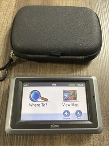 Garmin Zumo 660 motorcycle sat nav with Sunshade - Picture 1 of 8