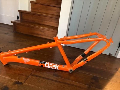 Juego de cuadro de bicicleta de montaña de aluminio CENTURION NBACK naranja envío gratuito desde Japón Foto 1 de 2
