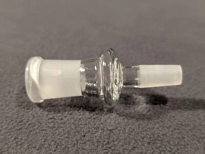 Glass Adapter 10mm/M Male to 14mm/F Female - Image 1 of 3
