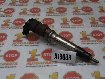 Chevrolet Silverado 2500 2004-2005 inyector de combustible 97303657 OEM Foto 1 de 4