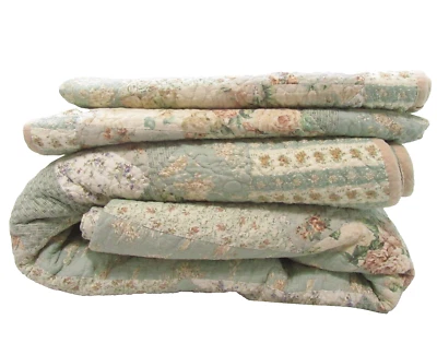 HEDAYA Home Fashions Enchanted Rose Floral 3pc King Quilt and Standard Sham Set - Image 1 of 4