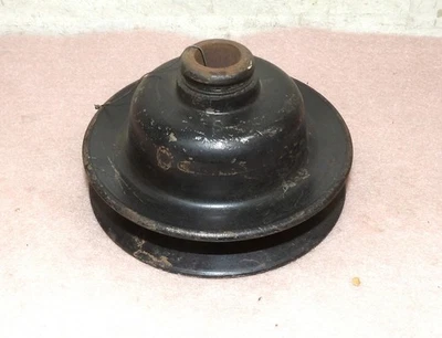 Lincoln Capri Cosmopolitan 1949 1950 1951 Nuevo de Lote Antiguo 337 V8 RH Bomba de Agua Polea Foto 1 de 4