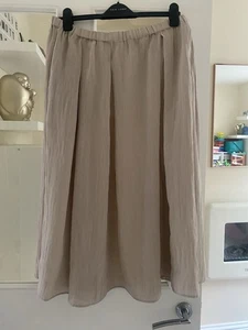 H&M pleated midi skirt size large - Picture 1 of 4
