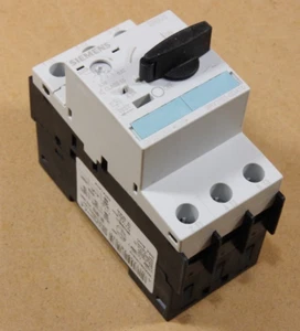 Motor Circuit Breaker, 0-25A, Siemens 3RV1021-0DA10 (3RV2011-0DA10) - New in Box - Picture 1 of 7
