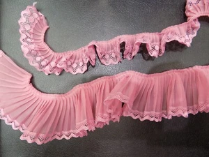 1 MT BALZA PLISETTATA IN ORGANZA CON PIZZO PER ALLUNGARE DECORARE ROSA ANTICO - Picture 1 of 3
