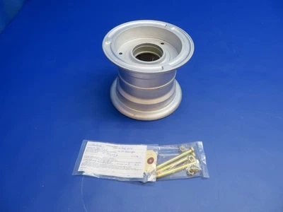 Rueda Cleveland 6.00-6 P/N 40-75B RECONSTRUIDA sin rodamientos ni carreras (0925-1713) Foto 1 de 4