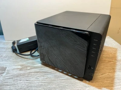 Synology DiskStation DS412+ 4 Bay NAS 2TB Total - Image 1 of 4