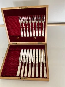 CASED SET OF 8 MOTHER OF PEARL HANDLED & SILVER PLATED FORKS & 8 KNIVES (MOP-JH) - Picture 1 of 7