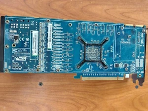 Graphics Card 2 GB Radeon HD 6970 - Picture 1 of 4