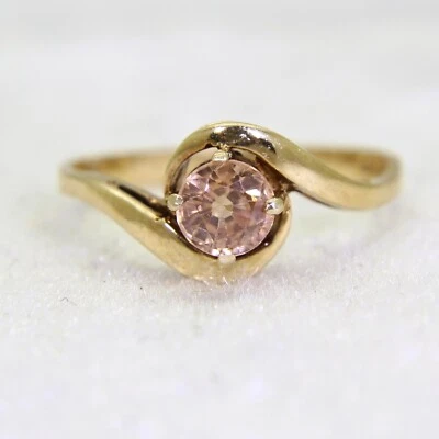 Винтажное кольцо из желтого золота 9 карат с цирконием и шампанским P ~ США 7 3/4 - Изображение 1 из 4