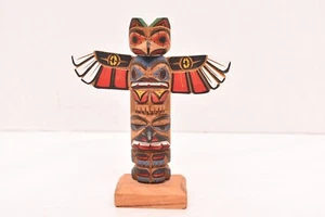 Totem vintage Thunderbird Williams intagliato dipinto firmato Northwest Coast 7" - Foto 1 di 14