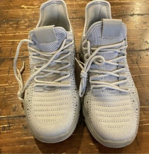 New without Tags Qupid Silver/Gray Athletic Shoes - Picture 1 of 14