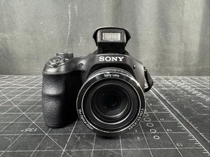 Sony DSC-H300 20.1MP 35x Zoom Digital Camera - Picture 1 of 6