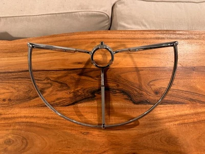 1961, 1962, 1963. Anillo de bocina Ford Thunderbird. como nuevo Foto 1 de 2