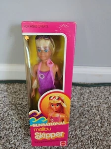 Barbie Sunsational Malibu Skipper Puppe Mattel 1981 Nr.1069 NEU Karton ungeöffnet - Bild 1 von 3