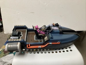 Fortnite Victory Royale Series Motorboat Speed Power Boat With Cuddle Team Lead - Picture 1 of 5