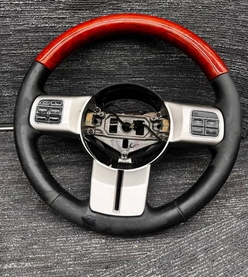 Nuevo volante OE 2011-2013 Jeep Grand Cherokee con multifunción Foto 1 de 4