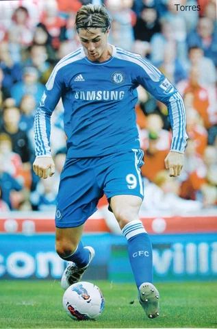 FERNANDO TORRES "LOOKING DOWN AT THE BALL" FOOTBALL POSTER - CHELSEA FC, SOCCER Cover