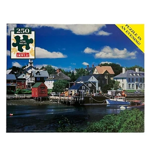 Rompecabezas Hoyle 250 piezas nuevo en stock en una ciudad portuaria nocturna 14x18 sellado EE. UU. - Imagen 1 de 2
