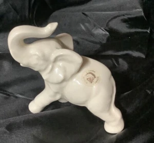 Algonquin china white Elephant made in Canada trunk up - Picture 1 of 7