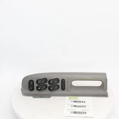 2000 Mercury Mountaineer Door Electric Switch Part Number 641.FD3300 - Image 1 of 4