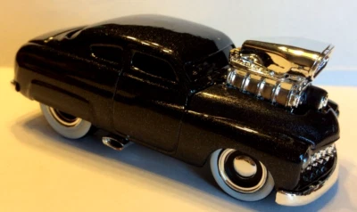 MUSCLE MACHINES 49 MERC COUPE DIE CAST CAR 1/64 SCALE 1949 MERCURY -  BLOWN   - Image 1 of 4