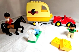 Lego Duplo 10807 - Rimorchio per cavalli - Auto, camper e cavallo!! - Foto 1 di 8