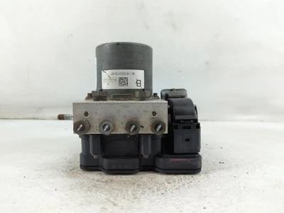 Lincoln Navigator Abs Pump Control Module A89H9 - Image 1 of 4