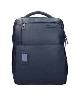 Mochilas de cuero de lujo Piquadro con diseño elegante e interiores espaciosos para hombre Foto 1 de 3