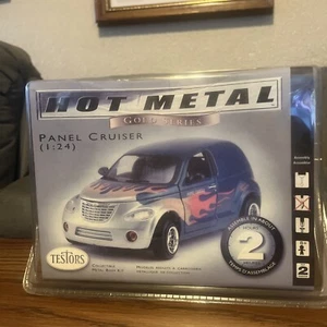 Hot Metal Lincoln Mint Panel Cruiser 1:24 Car Model - Picture 1 of 3
