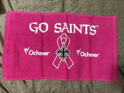 NEW ORLEANS SAINTS OCHSNER PINK BREAST CANCER AWARENESS RALLY TOWEL Never Used Cover