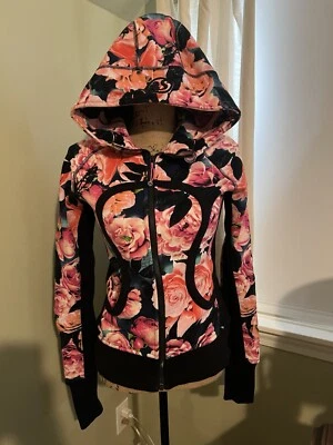 Edición Especial Lululemon Secret Garden Scuba - talla 6; Excelente Estado, RARO Foto 1 de 4