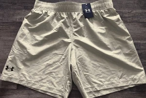 NWT Mens Under Armour XL Tan/Black Woven Emboss lightweight Shorts XL - Picture 1 of 3