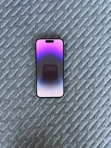 iPhone 14 Pro 128 Go Violet Foncé, débloqué - Photo 1 sur 2