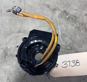 2016-2018 HYUNDAI TUCSON STEERING WHEEL CLOCK SPRING #3738 - Picture 1 of 3