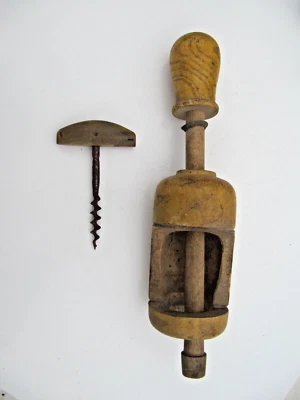 outils anciens - tire bouchon et bouche bouteille - Photo 1/3