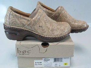 BORN Original Concept Donna PEGGY Taupe Tooled Patent/PU US 7 M, EU 38 C45717 - Foto 1 di 3